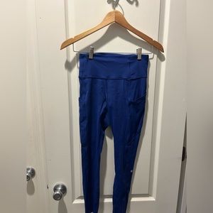 Lululemon dark blue swift speed high-rise crop
